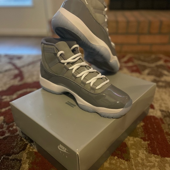 Air Jordan retro 11s Cool Grey’s size 10 Deadstock - Picture 5 of 6